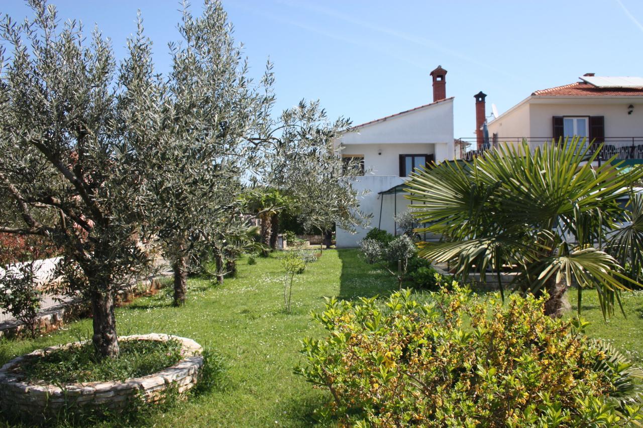 Lorena With Sea View Rovinj Exterior photo